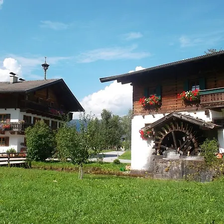 Fruehstueckspension Muellergut Guest house Sankt Martin bei Lofer