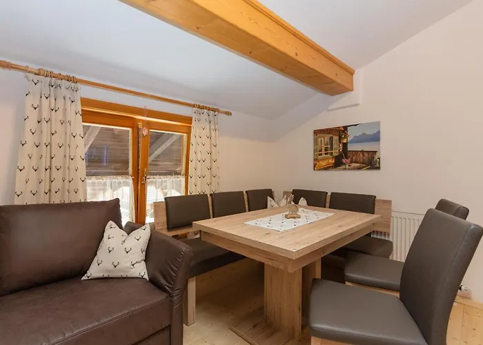 Fruehstueckspension Muellergut ザンクト・マルティン・バイ・ローファー