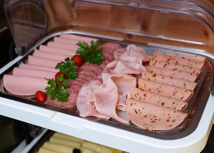 Fruehstueckspension Muellergut ザンクト・マルティン・バイ・ローファー